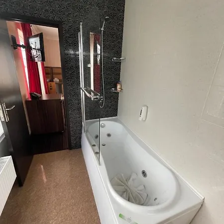 Rooftop Apartment Craiova